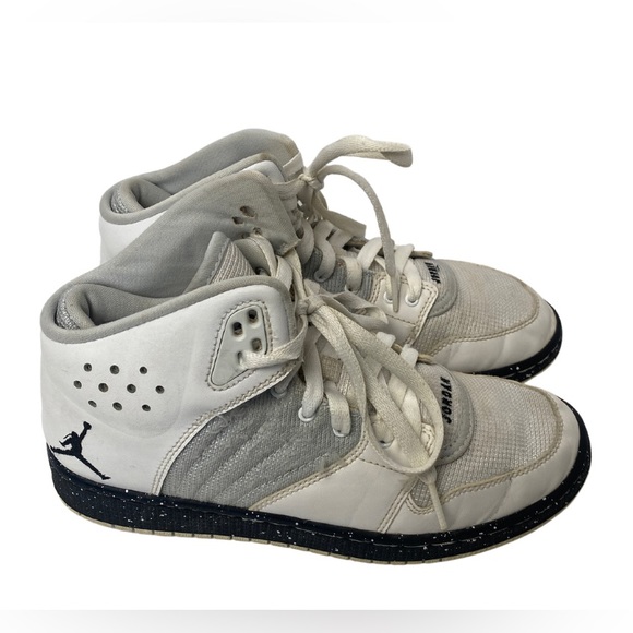 Nike Jordan Flight Premium White Black Sneakers Youth Size